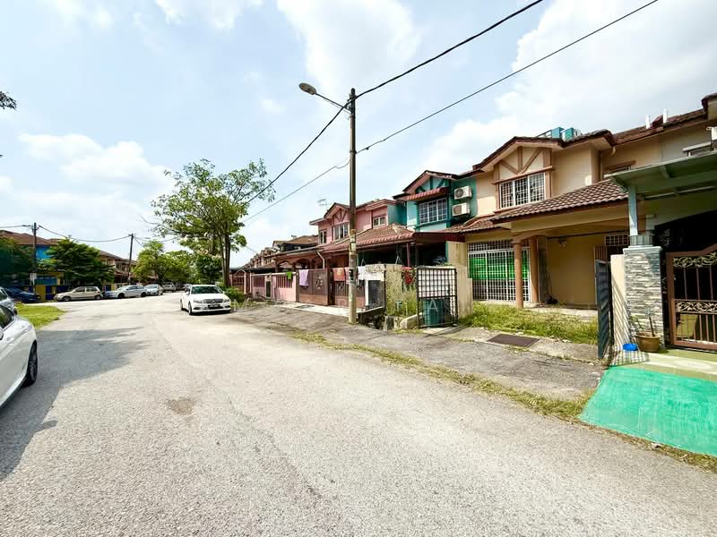 2-storey Terraced House for Sale in Seksyen 8 (Bangi) - Amzar Faiz - PropertyGuru.com.my