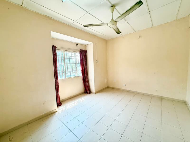 2-storey Terraced House for Sale in Seksyen 8 (Bangi) - Amzar Faiz - PropertyGuru.com.my