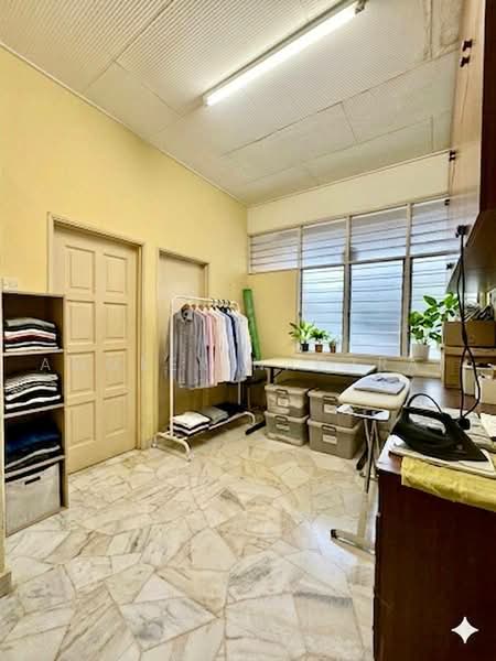 Rumah Banglo untuk Dijual di Seksyen 2 (Shah Alam) - Ammeer Nadzrai - Interior - PropertyGuru.com.my