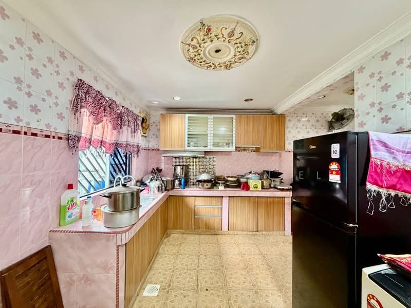 Rumah Teres untuk Dijual di Seri Kembangan (Selangor) - Ashraff Daniel - PropertyGuru.com.my