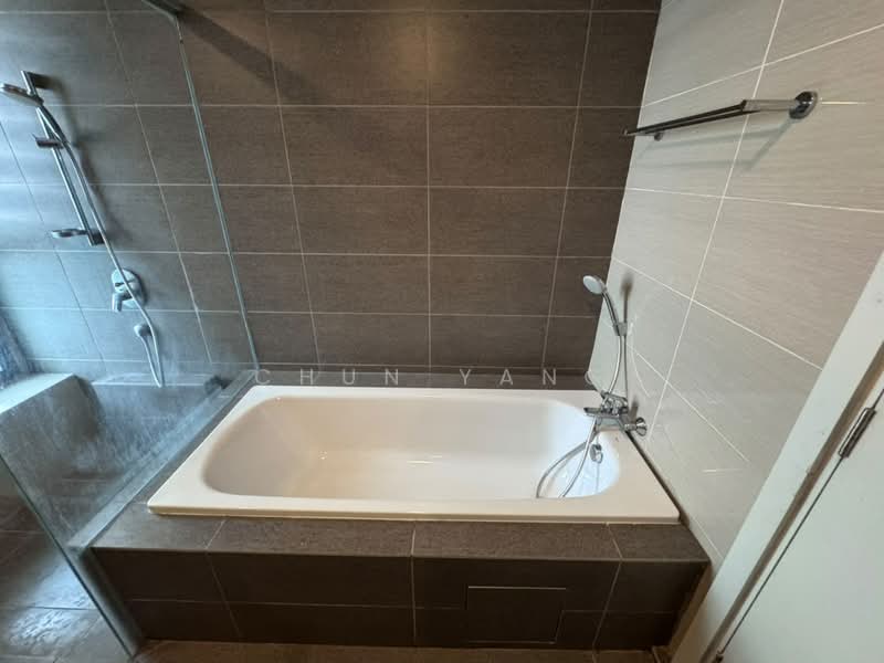Kondominium untuk Disewa di Iskandar Residences - Chun Yang - Bathroom - PropertyGuru.com.my
