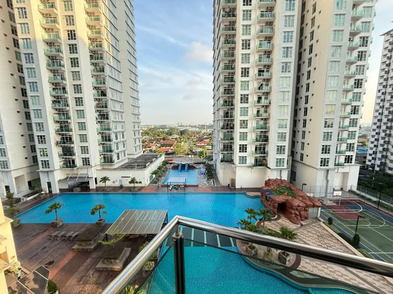 Kondominium untuk Disewa di M Condominium @ Larkin - Ivy Low - Exterior - PropertyGuru.com.my