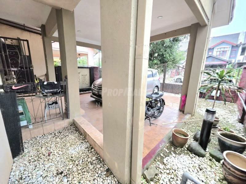 2-storey Terraced House for Sale in Bukit Jelutong (Shah Alam) - Reena Sarif - Exterior - PropertyGuru.com.my