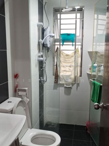 Rumah Teres untuk Dijual di Denai Alam (Shah Alam) - Cristleona Wee - Bathroom - PropertyGuru.com.my