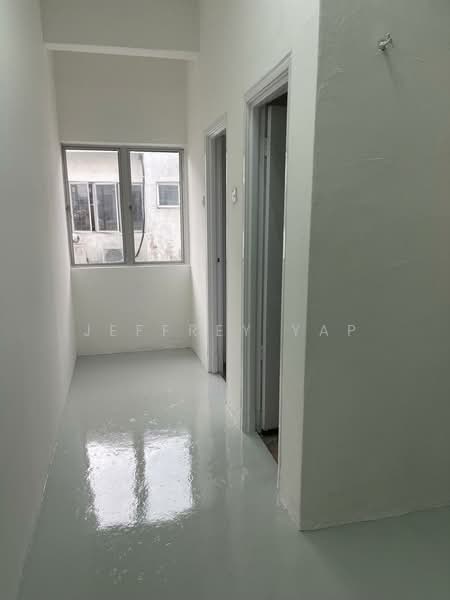 Kedai / Pejabat untuk Dijual di Subang Jaya (Selangor) - Jeffrey Yap - Interior - PropertyGuru.com.my