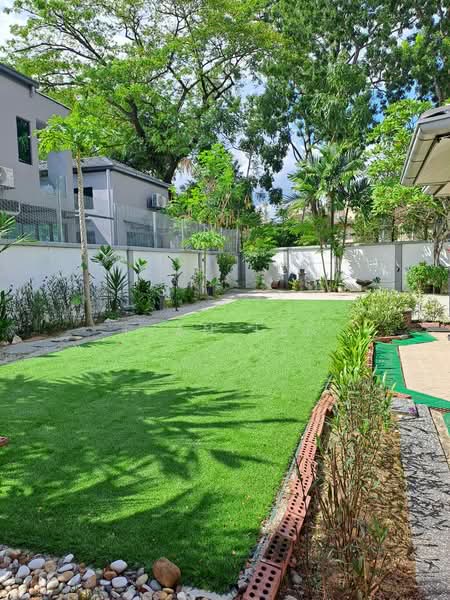 Rumah Berkembar untuk Dijual di SS4 (Petaling Jaya) - Ivan Lee - Garden - PropertyGuru.com.my
