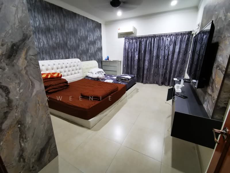 Rumah Teres 2 Tingkat untuk Dijual di Taman Lagenda Mas (Cheras) - Kweenie Chong - Bedroom - PropertyGuru.com.my