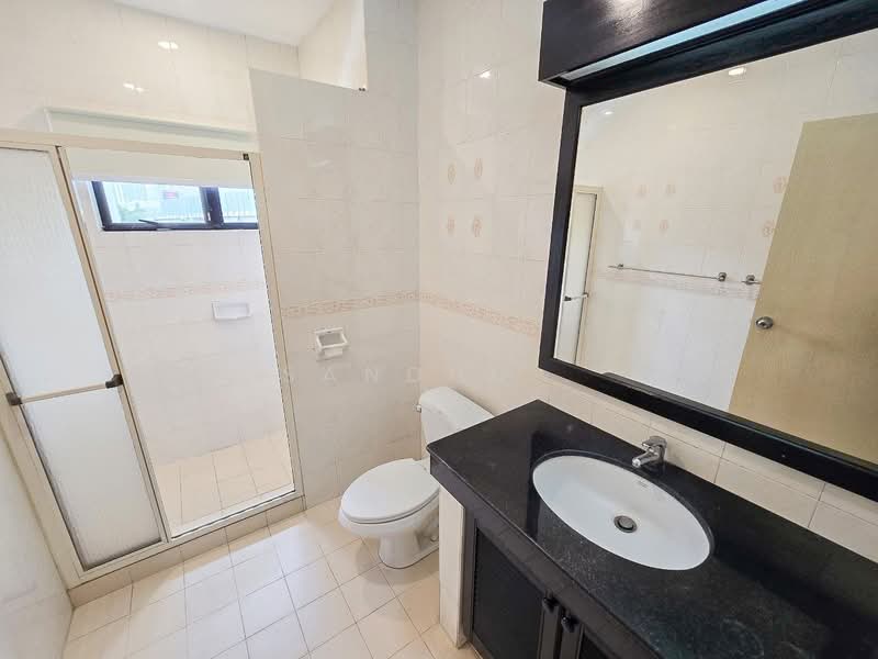 Condominium for Rent at Wickham Residence - Sandhu . - Bathroom 2 - PropertyGuru.com.my