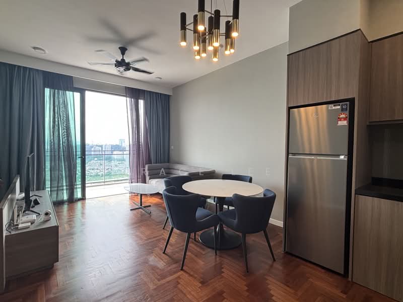 Servis Apartment untuk Disewa di Bloomsvale Menara Vista Petaling - Grace Lee - Living Room - PropertyGuru.com.my