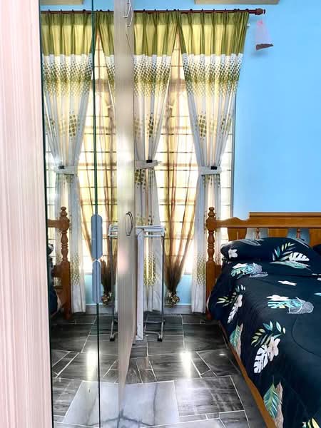 Rumah Teres 1 Tingkat untuk Dijual di Bandar Tun Hussein Onn (Cheras) - Azli Ibrahim - Bedroom - PropertyGuru.com.my