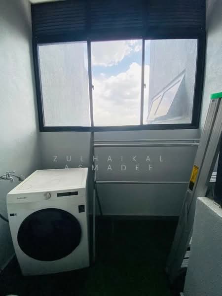 Servis Apartment untuk Disewa di Aera Residence - Zulhaikal Asmadee - Balcony - PropertyGuru.com.my