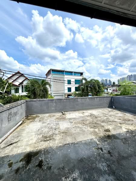 Rumah Teres 2 Tingkat untuk Dijual di Taman Permata (Ulu Kelang) - Luqman Ramli - Roof - PropertyGuru.com.my