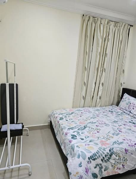 Apartment for Sale at Kipark Apartment - Ee Fong Toh - Bedroom - PropertyGuru.com.my