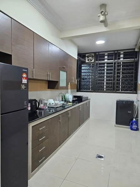 Apartment for Sale at Kipark Apartment - Ee Fong Toh - Kitchen - PropertyGuru.com.my