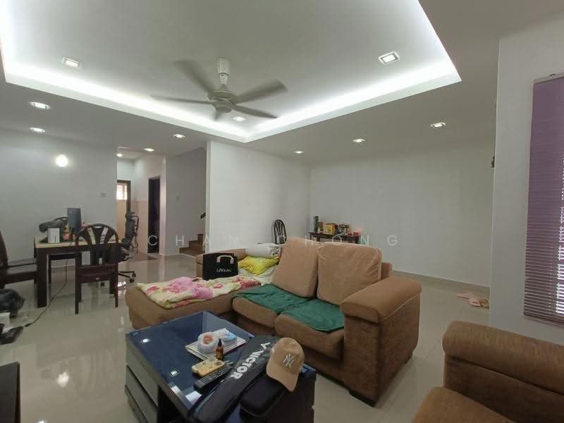 Rumah Teres 2-Tingkat untuk Dijual di Taman Puchong Tekali (Puchong) - Chan Chong Liang - Living Room - PropertyGuru.com.my