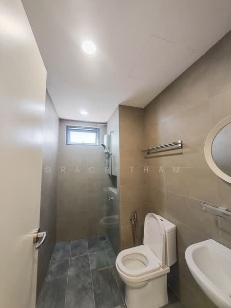 Servis Apartment untuk Disewa di Akasa - Grace Tham - Bathroom - PropertyGuru.com.my