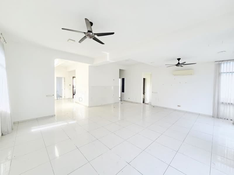 Zero-Lot Bungalow for Sale in Setia Ecohill (Semenyih) - Adam Puah - Living Room - PropertyGuru.com.my