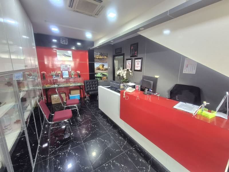 Kilang Berkembar untuk Dijual di Seksyen 9 (Bangi) - Ashraff Daniel - Interior - PropertyGuru.com.my