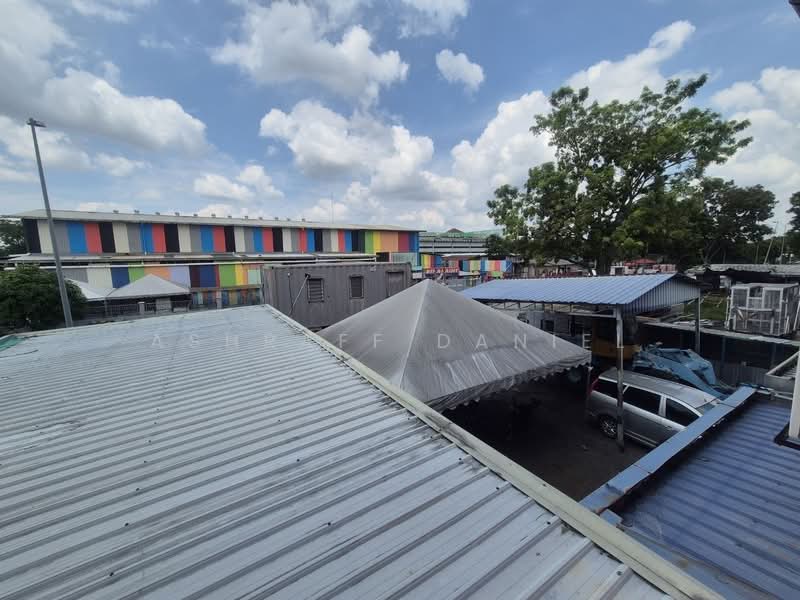 Kilang Berkembar untuk Dijual di Seksyen 9 (Bangi) - Ashraff Daniel - Exterior - PropertyGuru.com.my