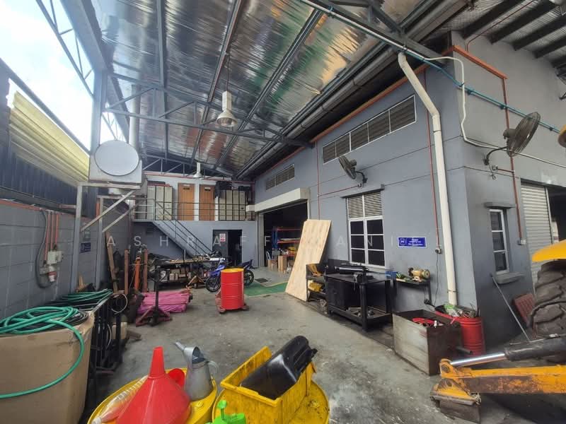 Kilang Berkembar untuk Dijual di Seksyen 9 (Bangi) - Ashraff Daniel - Interior - PropertyGuru.com.my