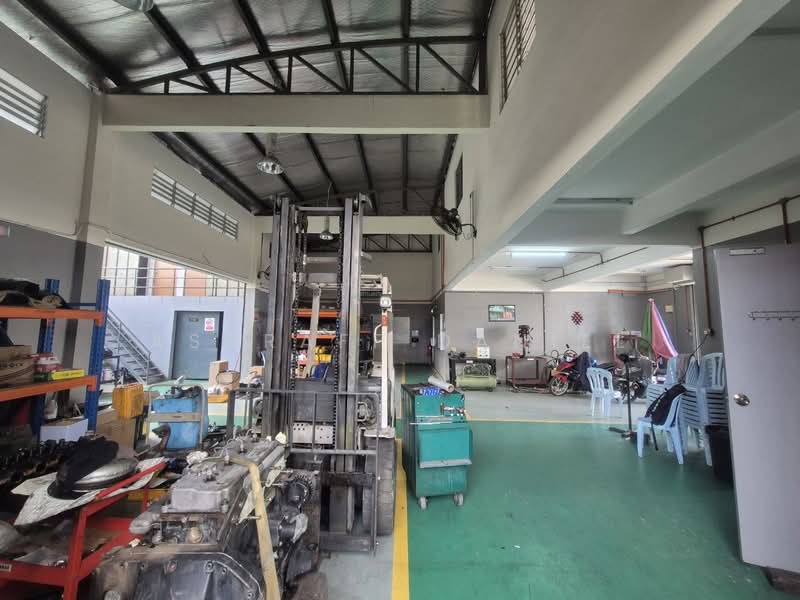 Kilang Berkembar untuk Dijual di Seksyen 9 (Bangi) - Ashraff Daniel - Interior - PropertyGuru.com.my