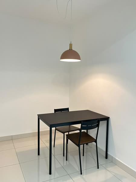 Servis Apartment untuk Disewa di The New Duo @ Edumetro - Belinda Ng - Dining Room - PropertyGuru.com.my
