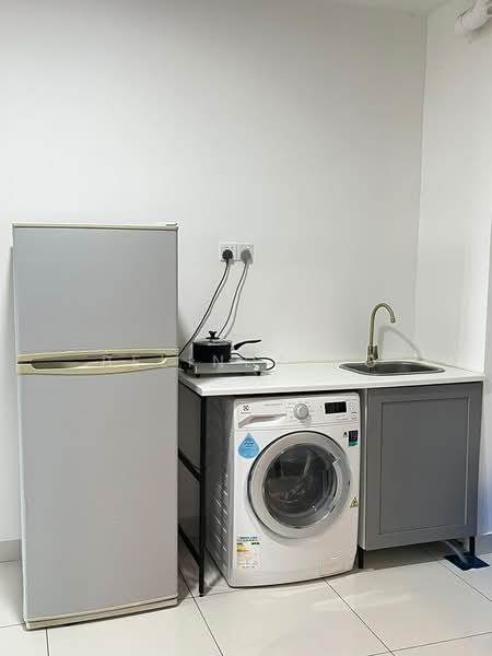 Servis Apartment untuk Disewa di The New Duo @ Edumetro - Belinda Ng - Kitchen - PropertyGuru.com.my