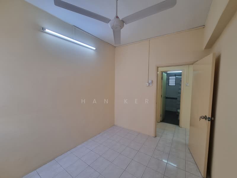 Servis Apartment untuk Dijual di Rhythm Avenue - Han Ker - Interior - PropertyGuru.com.my