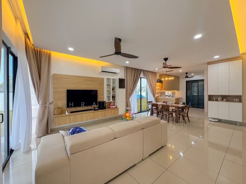 Rumah Teres 2-Tingkat untuk Dijual di Bandar Bukit Raja (Klang) - Ashraff Daniel - Living Room - PropertyGuru.com.my