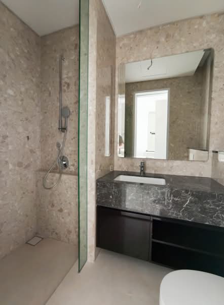 Service Residence for Sale at Pavilion Damansara Heights, Windsor Suites - Aylex . - Bathroom - PropertyGuru.com.my