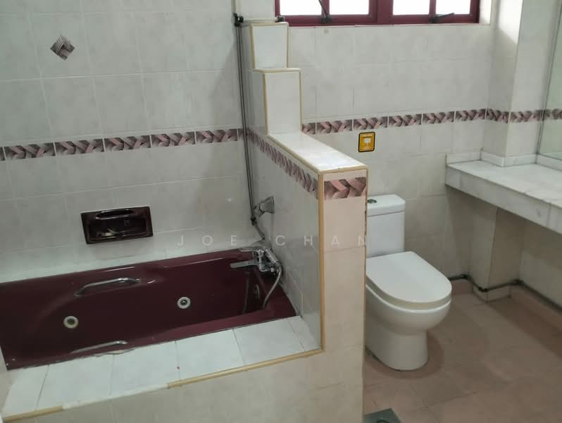 Rumah Berkembar untuk Dijual di Petaling Jaya (Selangor) - Joe Chan - Bathroom - PropertyGuru.com.my