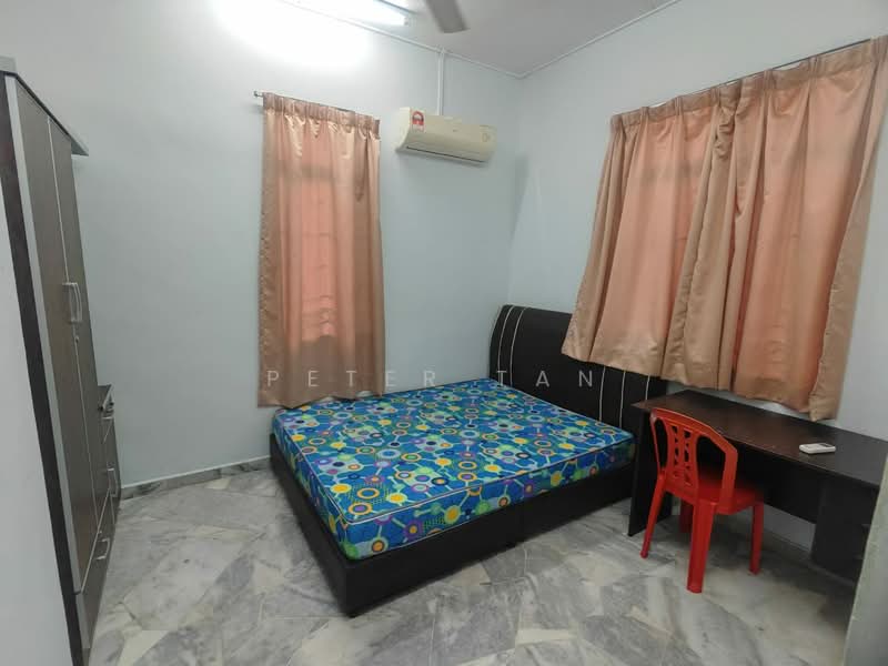 Rumah Banglo untuk Disewa di Taman Tasik Semenyih (Semenyih) - Peter Tan - Bedroom - PropertyGuru.com.my