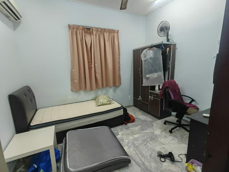 Rumah Banglo untuk Disewa di Taman Tasik Semenyih (Semenyih) - Peter Tan - Bedroom - PropertyGuru.com.my