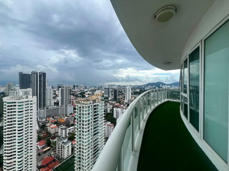 Kondominium untuk Dijual di Gurney Paragon - SERENEN TEH - Balcony - PropertyGuru.com.my