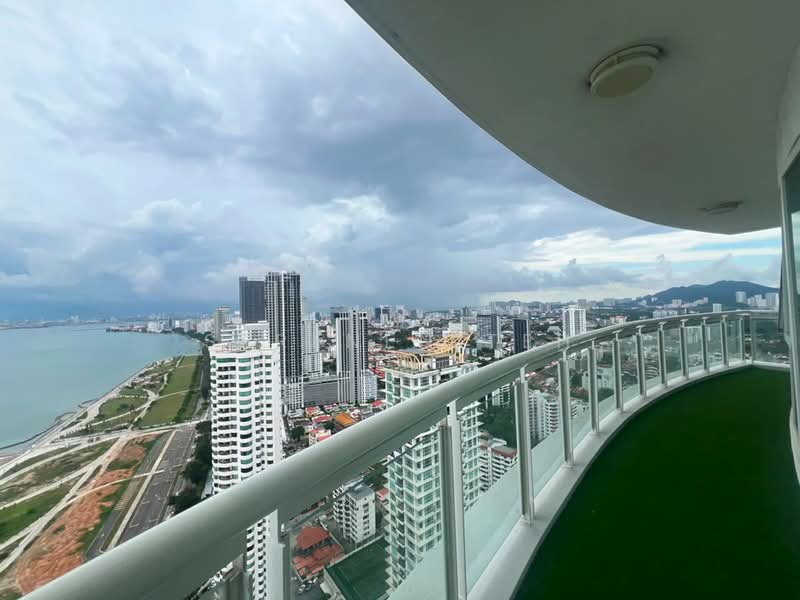 Kondominium untuk Dijual di Gurney Paragon - SERENEN TEH - Balcony - PropertyGuru.com.my