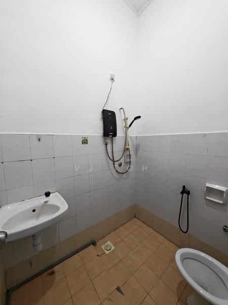 Rumah Teres 1 Tingkat untuk Disewa di Taman Bestari Indah (Ulu Tiram) - VJ Toh - PropertyGuru.com.my