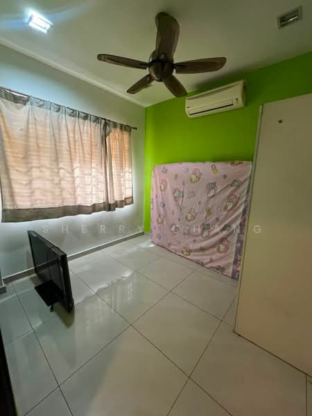 Condominium for Sale at Paradesa Tropika II - Sherry Chang - Bedroom - PropertyGuru.com.my