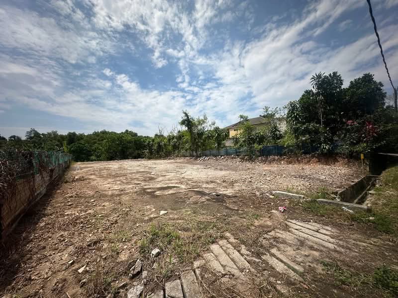 Residential Land for Sale in Bandar Country Homes (Rawang) - Ashraff Daniel - Exterior - PropertyGuru.com.my