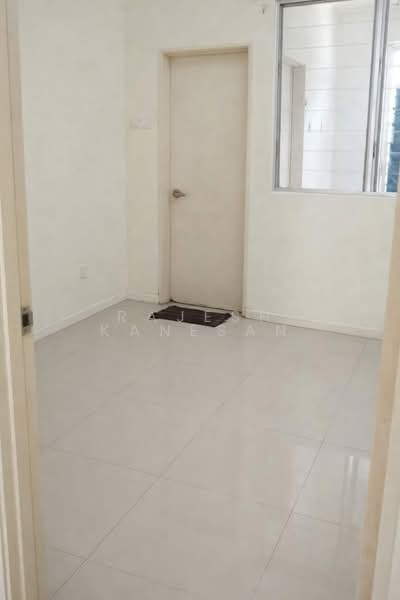 Terraced House for Sale in Bandar Country Homes (Rawang) - Rajesh Kanesan - Interior - PropertyGuru.com.my
