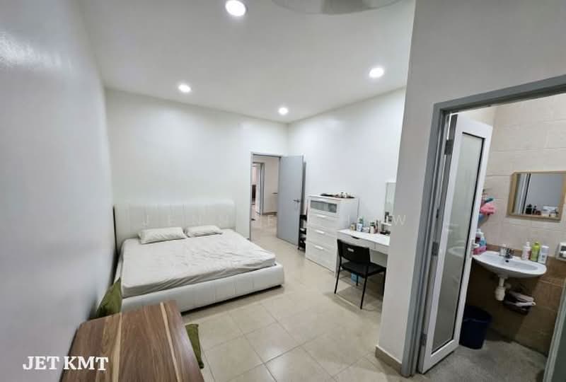 2.5-storey Terraced House for Sale in Bandar Bukit Tinggi 2 (Klang) - Jennie Chew - Bedroom - PropertyGuru.com.my