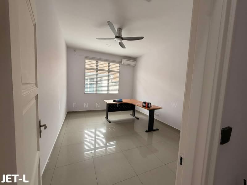 2-storey Terraced House for Sale in Setia Damai (Setia Alam) - Jennie Chew - Study - PropertyGuru.com.my