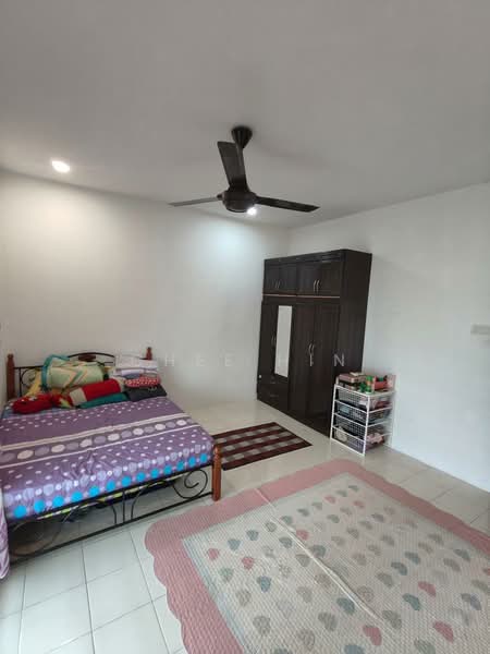 2-storey Terraced House for Sale in Saujana Utama (Puncak Alam) - Chee Hin - Bedroom - PropertyGuru.com.my