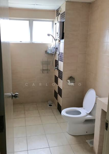 Kondominium untuk Disewa di Cova Suites - Carlos Ng - Bathroom - PropertyGuru.com.my
