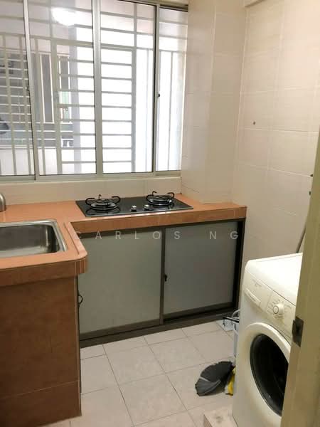 Kondominium untuk Disewa di Cova Suites - Carlos Ng - Kitchen - PropertyGuru.com.my