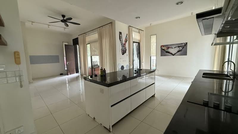 2-storey Terraced House for Sale in Medini (Iskandar Puteri (Nusajaya)) - Shirley Pang - Kitchen - PropertyGuru.com.my
