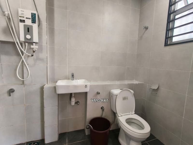 Rumah Teres 2-Tingkat untuk Dijual di Kota Bayuemas (Klang) - Jennie Chew - Bathroom - PropertyGuru.com.my