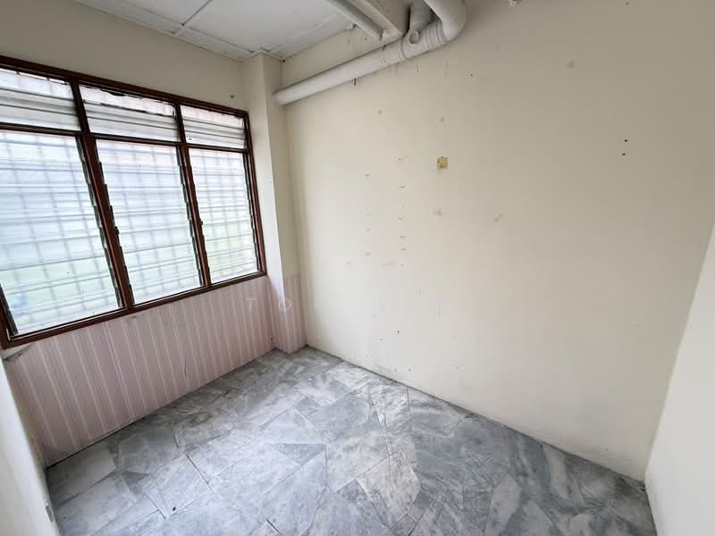 2-storey Terraced House for Sale in U5,Taman Subang Perdana (Shah Alam) - Tom Yip - Interior - PropertyGuru.com.my