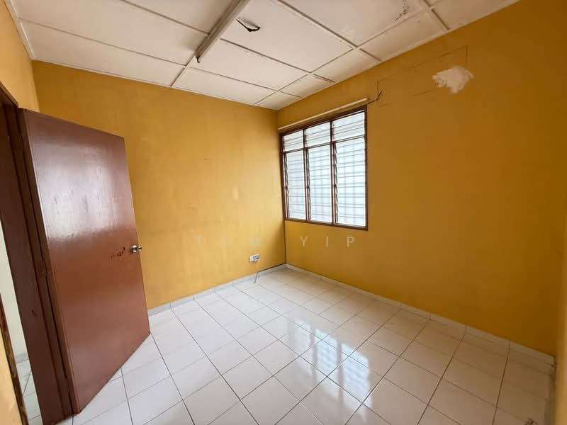 2-storey Terraced House for Sale in U5,Taman Subang Perdana (Shah Alam) - Tom Yip - Interior - PropertyGuru.com.my