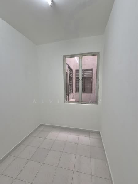Apartment for Sale at Greenview Apartment - Alvin Tam - Interior - PropertyGuru.com.my