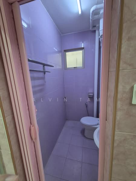 Apartment for Sale at Greenview Apartment - Alvin Tam - Bathroom - PropertyGuru.com.my
